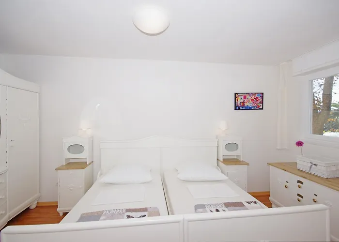 Lisa Apartman Zára
