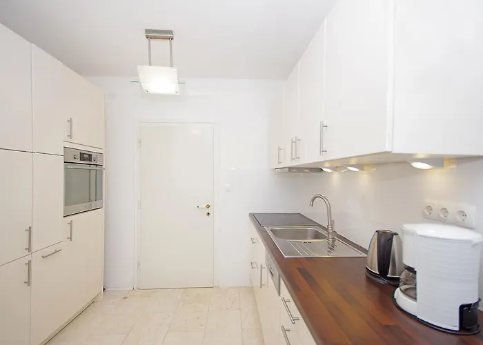 Lisa Apartman